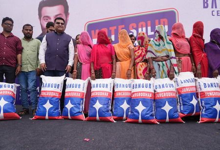 Bangur Cement donates than 5kgs of cement as part of its 'Vote Solid, Desh Solid' campaign